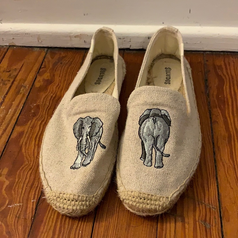 For the elephant lover flats!